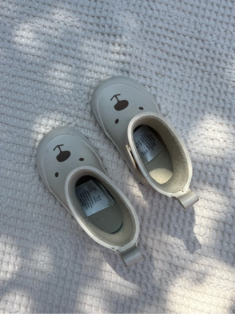 H&M 4-5c Beige Bear Rain Boots